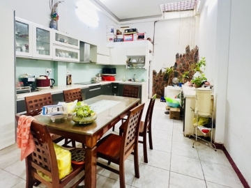  Bán Nhà Mặt Tiền Tân Hương Tân Phú, 88m2, 4 Lầu Hoàn Công, Không Qui Hoạch Nhỉnh 14 Tỷ